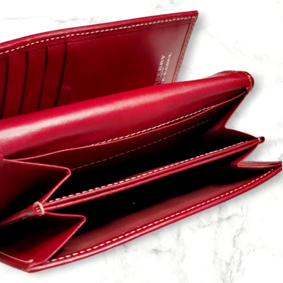 Stunning BURBERRY Bifold Wallet Iconic Tartan Plaid NWOT & Plastic on Front Logo - Picture 12 of 15